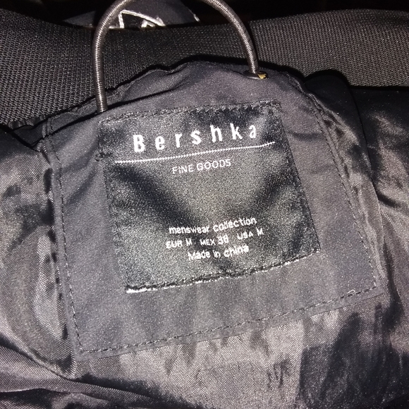 Stuff - Picture 2 of 4